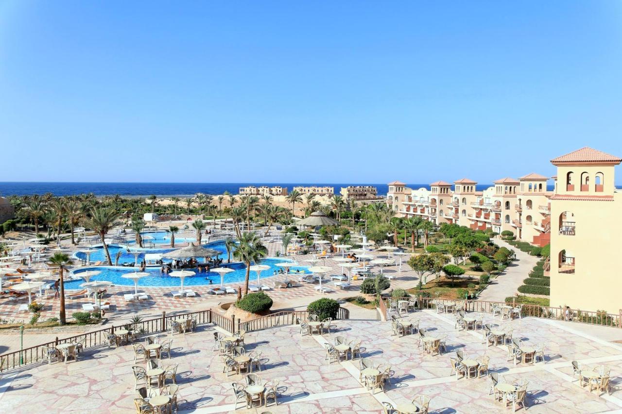 Pensee Royal Garden Beach Resort El Qoseir Экстерьер фото